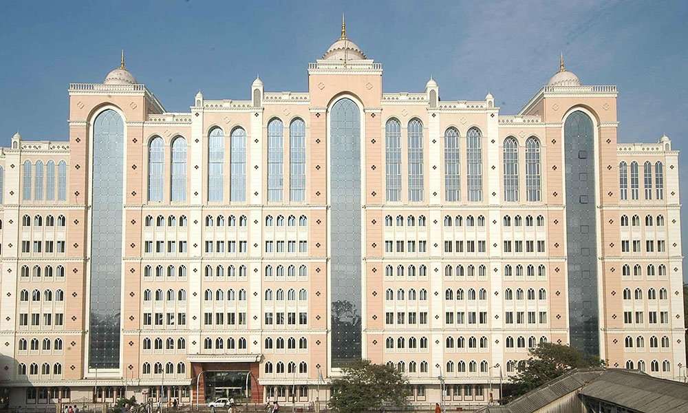 Saifee Hospital illustration